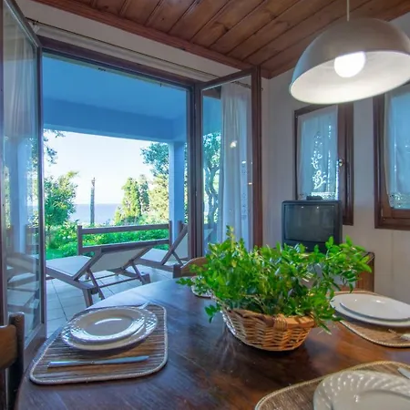 Bella Mare Tsilivi Villas 3*